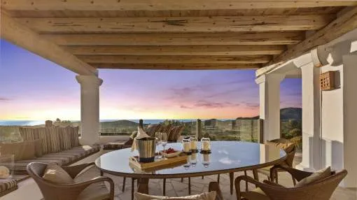 Extraordinary Country Estate with panoramic sea views for seasonal rental in Santa Ines - Ibiza